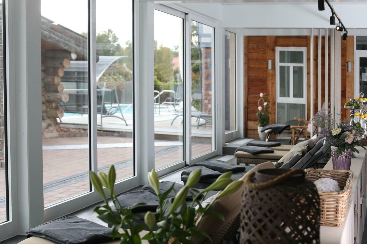Seehotel Niedernberg - Das Dorf Am See Luaran gambar